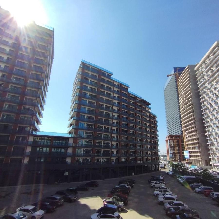 Бежевые Апартаменты Batumi Exterior photo